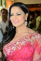 Veena Malik Latest Hot Photos